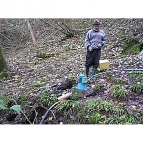 Micro Hydro Turbine Electrique 750W 220V 115 / 230V Hautes Eaux